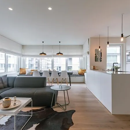 Huswell - Stunning In The Heart Of * Knokke-Heist