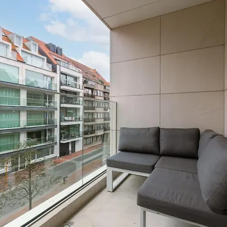 Huswell - Stunning In The Heart Of * Knokke-Heist