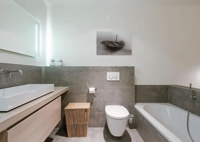 Huswell - Stunning In The Heart Of * Knokke-Heist